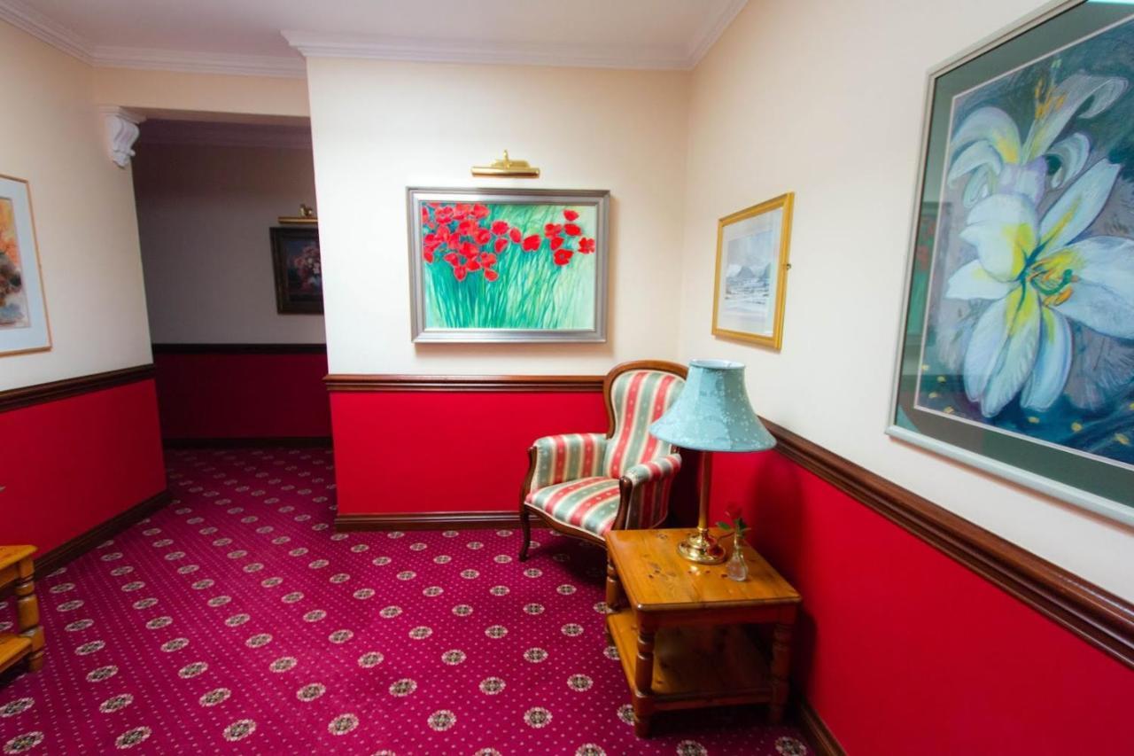 Kathleens Country House Lower Coolcorcoran Bagian luar foto